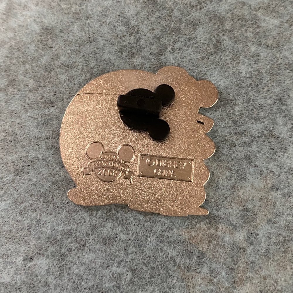 Disneyland Caretaker Mickey and Pluto from the Haunted Mansion Collection (2011) - Picture 3 of 4